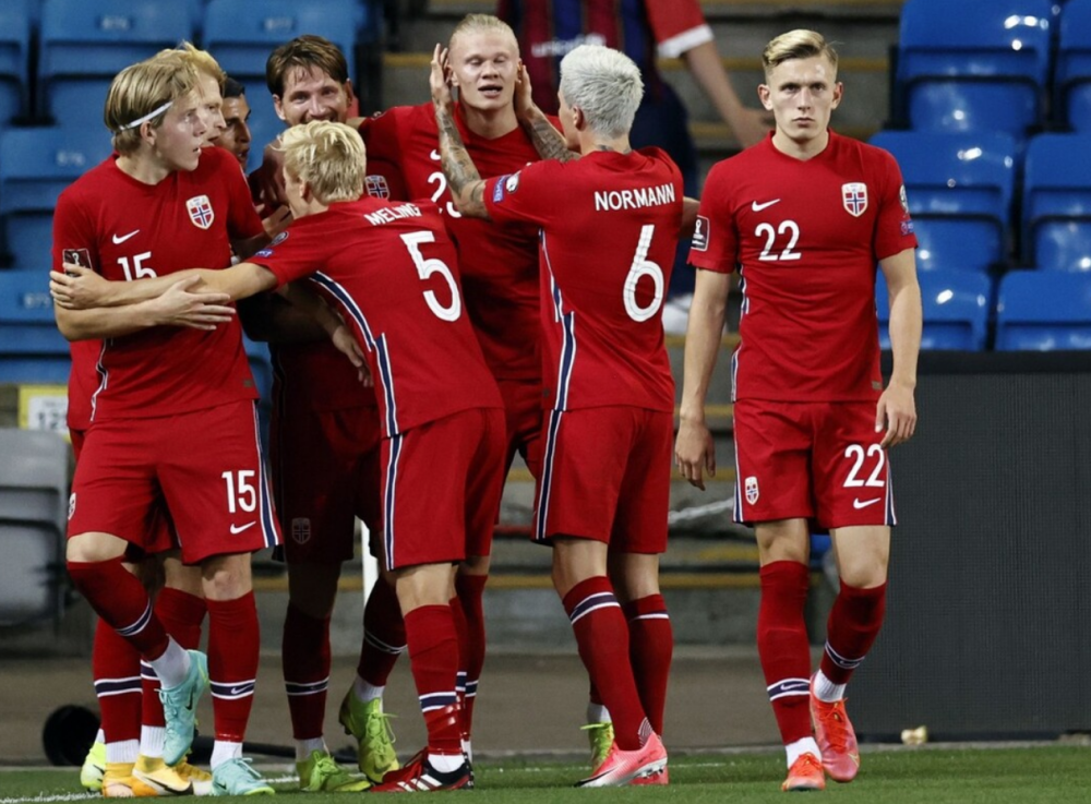 葡萄牙碾压挪威，马丁内利惊艳四座