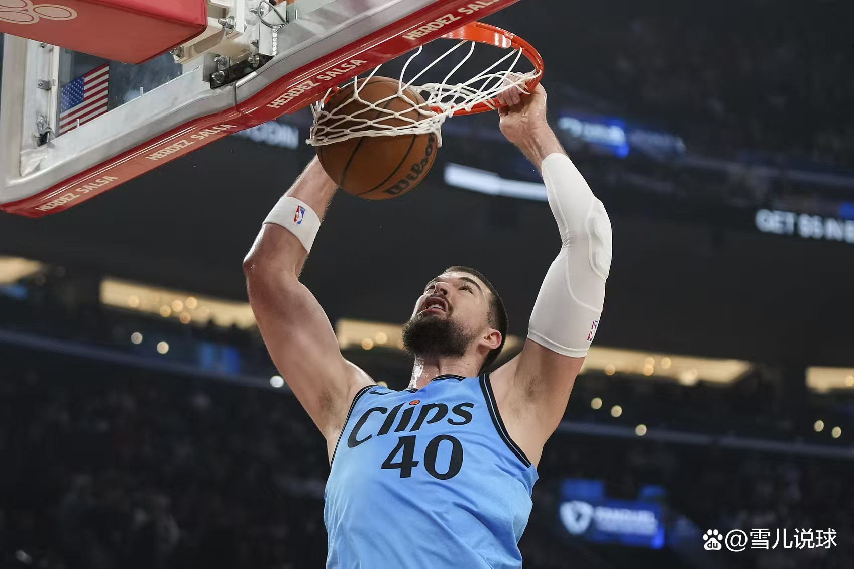 勇士碾压广东队,字母哥刷新纪录 勇士碾压广东队,字母哥刷新纪录