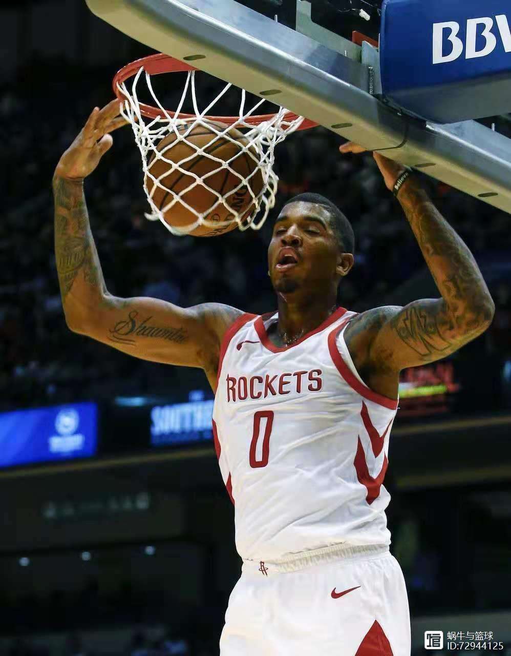 摩纳哥老将复出,球队士气大振 摩纳哥老将复出,球队士气大振