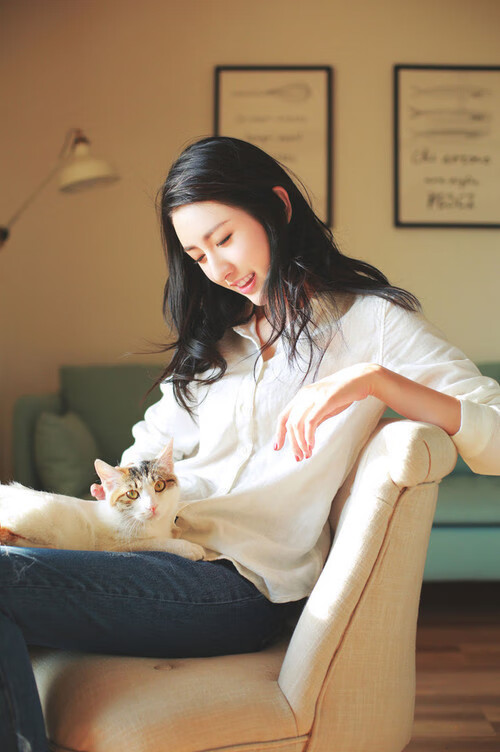 横扫与点燃，当绿茵场遇上乒乓台，体育激情跨越边界