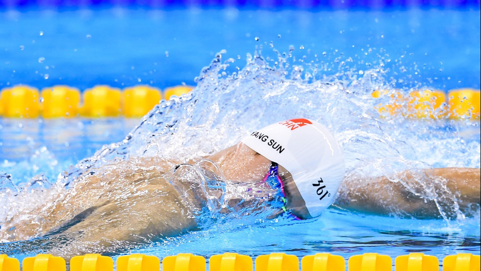 冰原与沙漠的对证，当萨内撕碎偏见，玻利维亚在历史黄沙中逆袭