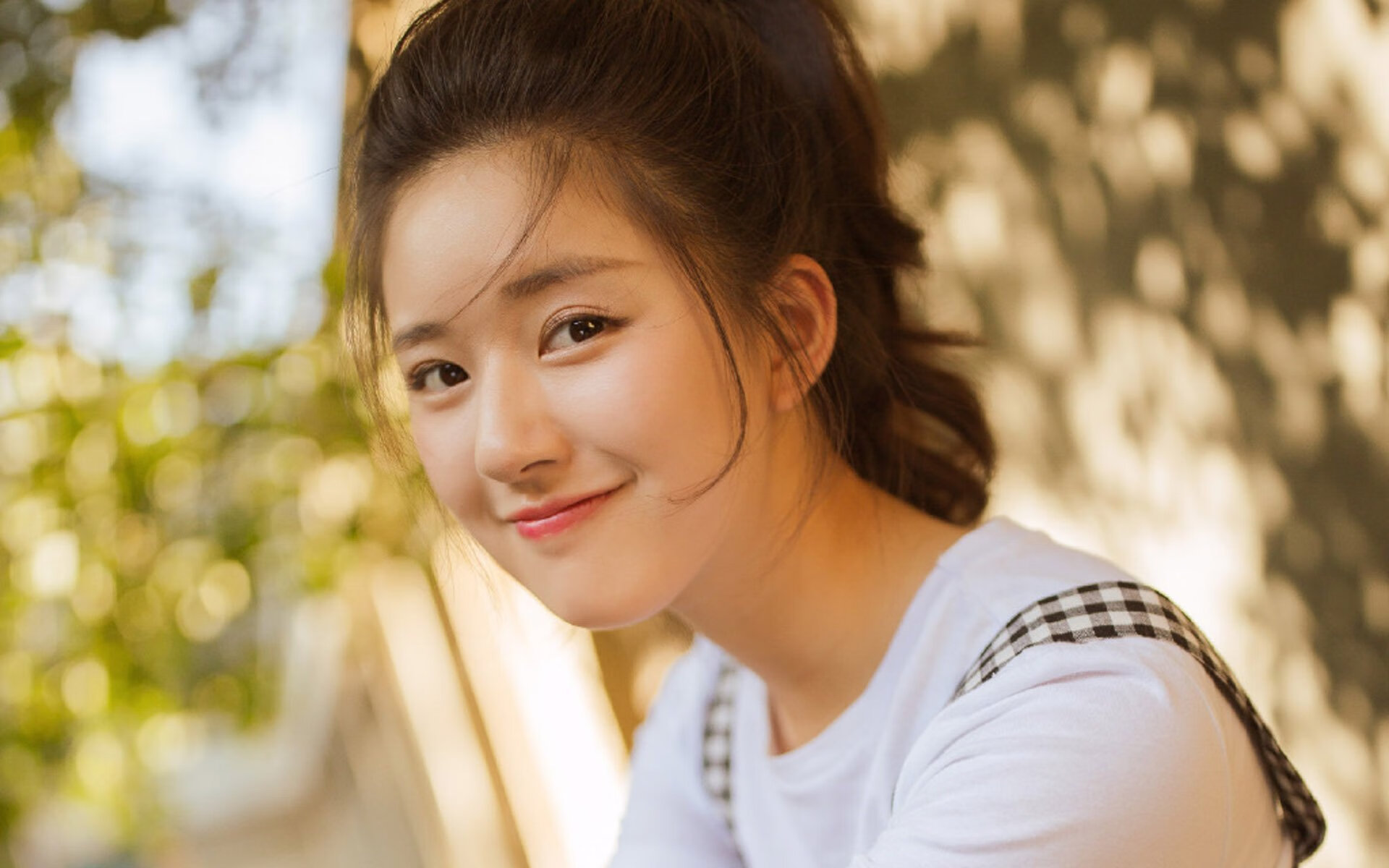 开拓者对阵独行侠,从赛场较量到约基奇冠军级表现的启示